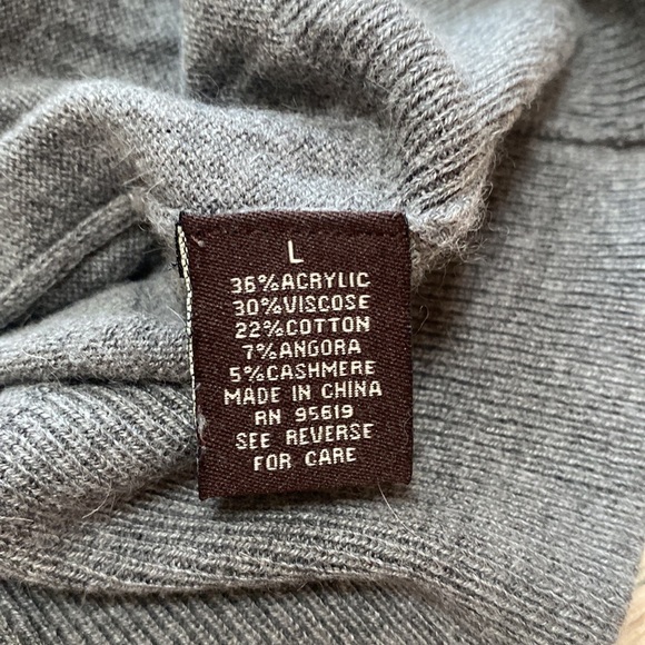 Fever Womens L Grey Button Up Cardigan. Thin and comfy. Perfect Layering piece. - Picture 11 of 11